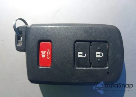 2017 Toyota Tacoma Sr V6/Sr5 V6/Trd Off Road/Trd Pro/Trd Sport z USA, uszkodzony, nr VIN 3TMCZ5AN5HM103370